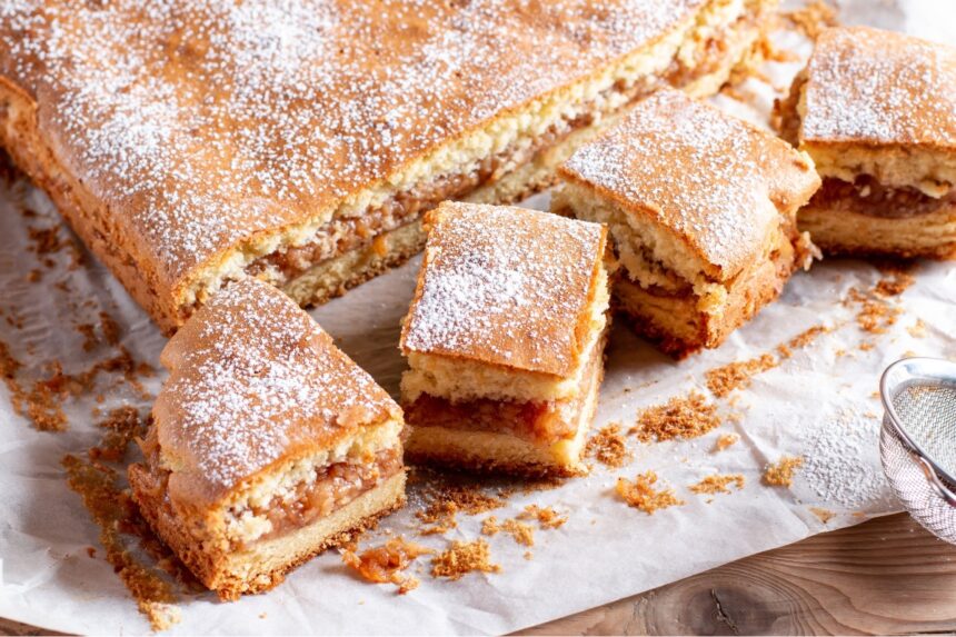 Omlós almás sütemény